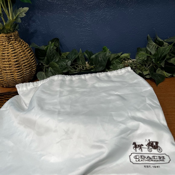 Coach Gray Patent Leather Satchel - Picture 7 of 15